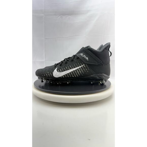 Nike Alpha Menace Pro 2 Mid Mens 10.5 Black White Football Cleats AQ3209-002 NEW